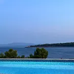 Bohosol House