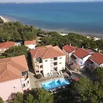 Adria Apartments With Swimming Pool