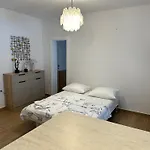 Apartmani Svemir