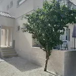 Apartmani Sruk