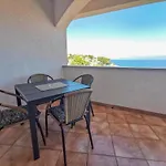 Vila Nada