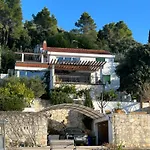 Seafront Kuca Banja