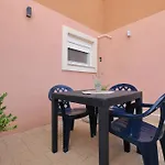 Jakov, No 1