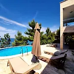 Villa Kalipso