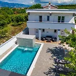 Villa La Pieda