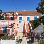 Ferienhaus In Dobropoljana Mit Freiterrasse