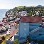 One-Bedroom Apartment Klek With Sea View 04
