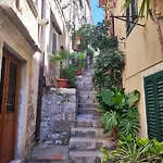 Katarina Old Town