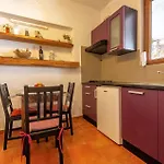 Stunning Apartment In Vir With Kitchen