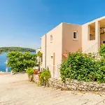 2 Bedroom Gorgeous Apartment In Gruda