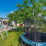 Pet Friendly Home In Skabrnja With Kitchen