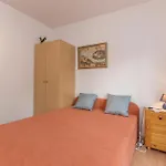 Stunning Apartment In Donji Karin