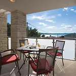Amazing Home In Novigrad With Sauna