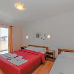 Beautiful Apartment In Biograd With Wifi