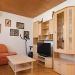 Nice Apartment In Vela Luka With Wifi