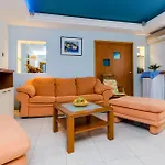 Gorgeous Apartment In Slano With Kitchen