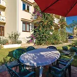 1 Bedroom Pet Friendly Apartment In Povljana
