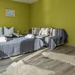 7 Bedroom Gorgeous Home In Zadar