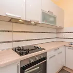 Gorgeous Home In Lisicic With Wifi