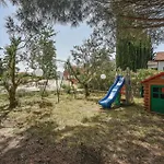Stunning Apartment In Sv,Petar
