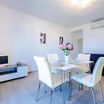 Awesome Apartment In Cavtat With Wifi
