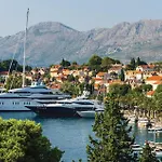 1 Bedroom Amazing Apartment In Cavtat