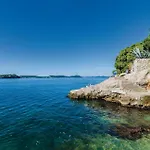 2 Bedroom Awesome Home In Dubrovnik