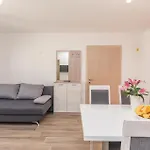 1 Bedroom Beautiful Apartment In Biograd Na Moru