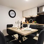 Awesome Apartment In Zadar With Kitchen