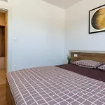 2 Bedroom Stunning Apartment In Zaton
