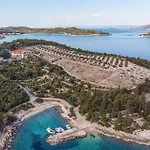 Amazing Apartment In Kneze With Wifi