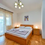 Awesome Home In Pag With Wifi