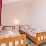 3 Bedroom Amazing Apartment In Banjevci