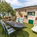 Amazing Apartment In Blace With Kitchen