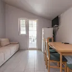 1 Bedroom Cozy Apartment In Kakma