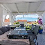 Nice Apartment In Pakostane With Kitchen