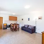Amazing Home In Lisane Tinjske With Wifi