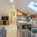 1 Bedroom Stunning Apartment In Zadar
