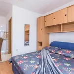 Cozy Apartment In Biograd Na Moru With Kitchen