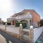 Gorgeous Apartment In Vir With Wifi