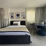 Apartments Dernaj