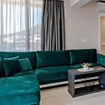 Stunning Apartment In Orebic With House Sea View