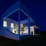 Villa Dante Debeljak