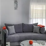 Lovely Apartment In Sukosan With Wifi