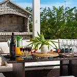 Villa Fairyland