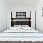 Awesome Apartment In Turanj With House Sea View