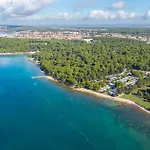 Awesome Home In Biograd With Wifi