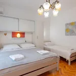Tinka, Zimmer No 3