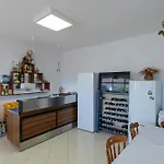 Tinka, Apartment No 8