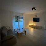 House Laguna Apartment III